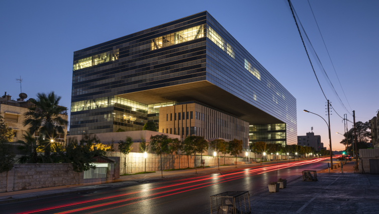Housing Bank for Trade and Finance (HBTF) Headquarters, Amman - Interior design and furniture project by Abuzeid Concepts